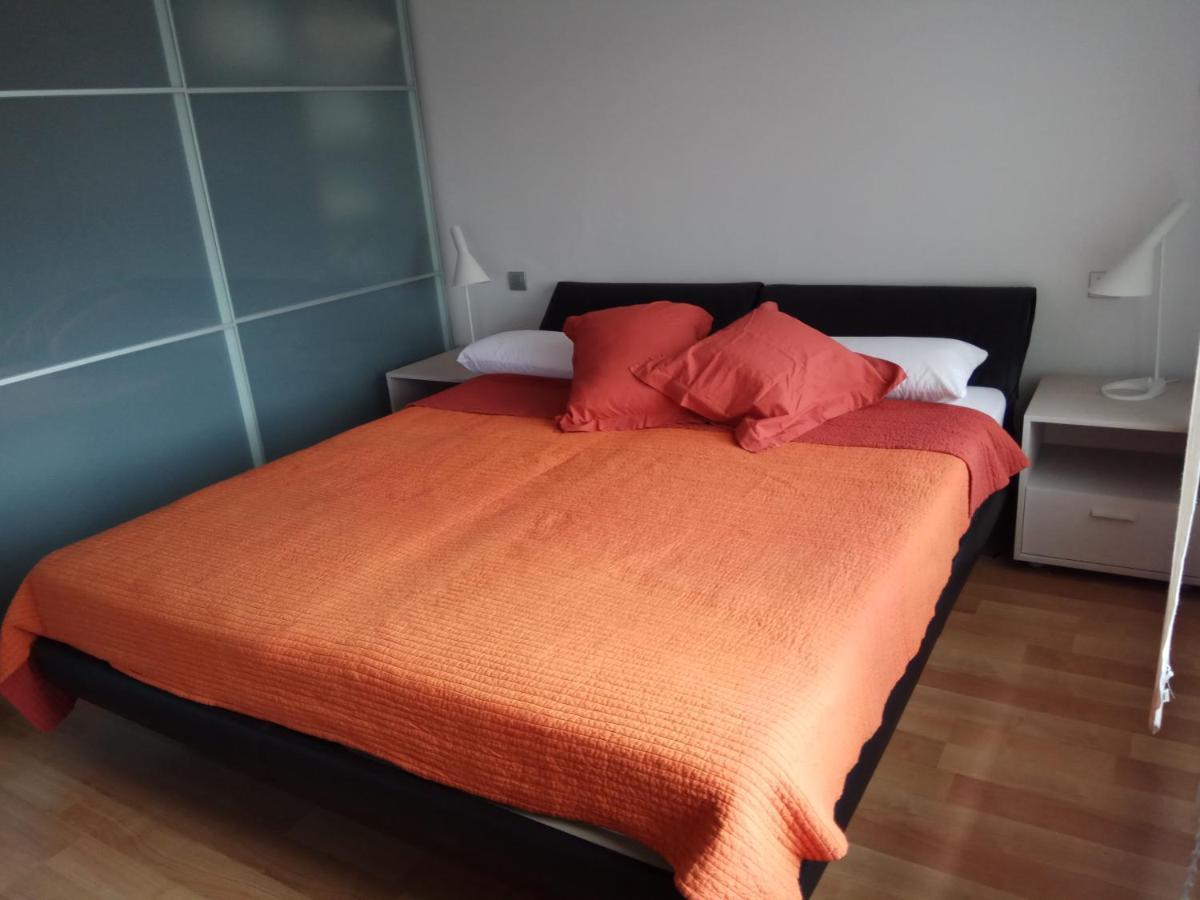 Ferienwohnung Apartamento Mirador Del Cadi Puigcerdà Exterior foto